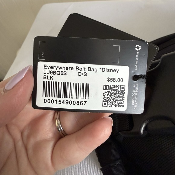 Lululemon Everywhere Belt Bag Womens O/S Black Disney Mickey Mouse Collab main image 10